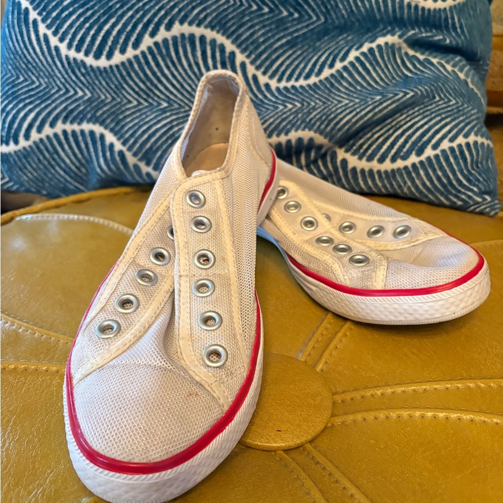 Casual White Slip-On Sneakers with Red Accents